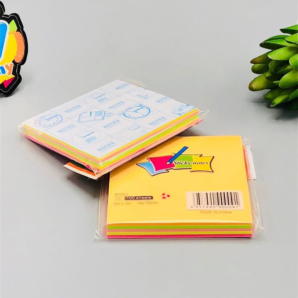 3x3 Inches Sticky Notes Pack – 100 Sheets Per Pad, Strong Adhesive