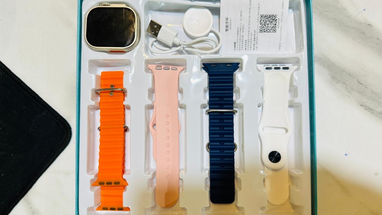 4 in 1 Ultra Smart Watch with Emulated Display – Stylish & Smart