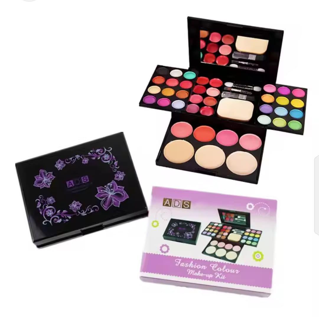 All In One Makeup Kit Box With Eyeshadow & Blush