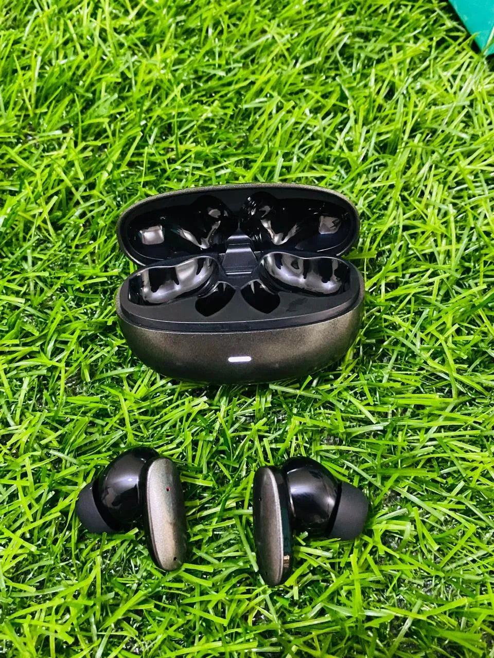 InTouch INT-W03 Bluetooth Earbuds – ANC, ENC & Gaming Sound
