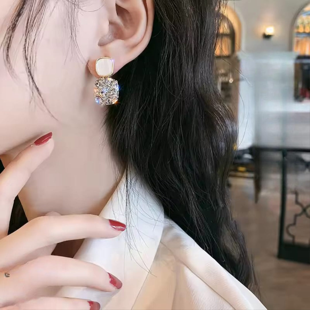 Rhinestone Square Earrings – Elegant Women’s Fashion Jewelry