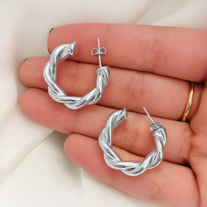 Twisted Sparkling Earrings – Elegant Women’s Fashion Jewelry