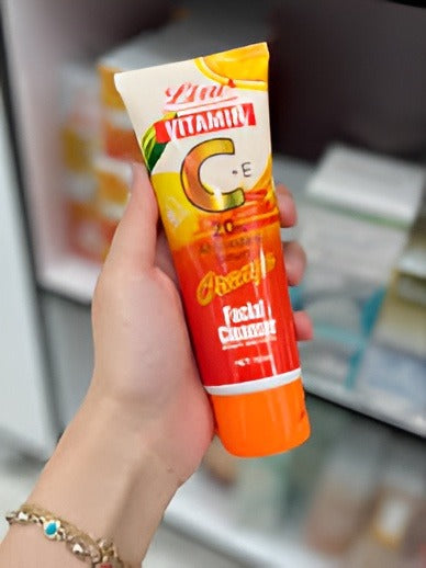 Liru Orange Facial Cleanser 120ml – Brightening Vitamin C Wash