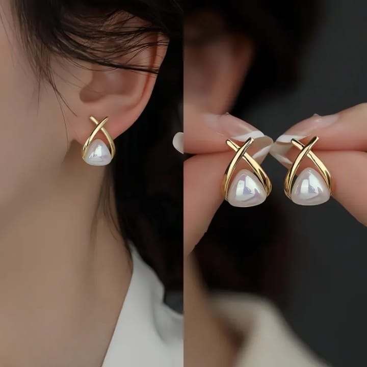 Trendy Korean Cross Pearl Earrings – Sculpted Design